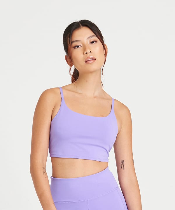 Womens recycled tech sports bra