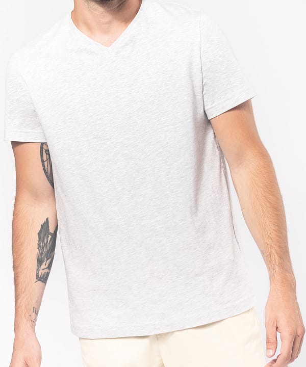 Men's short-sleeved V-neck T-shirt