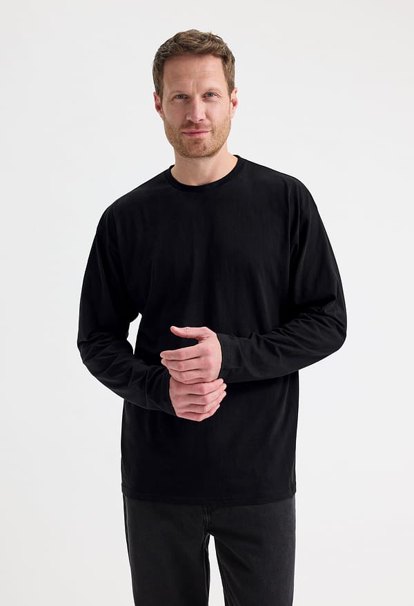 Uneek Long Sleeve T-shirt
